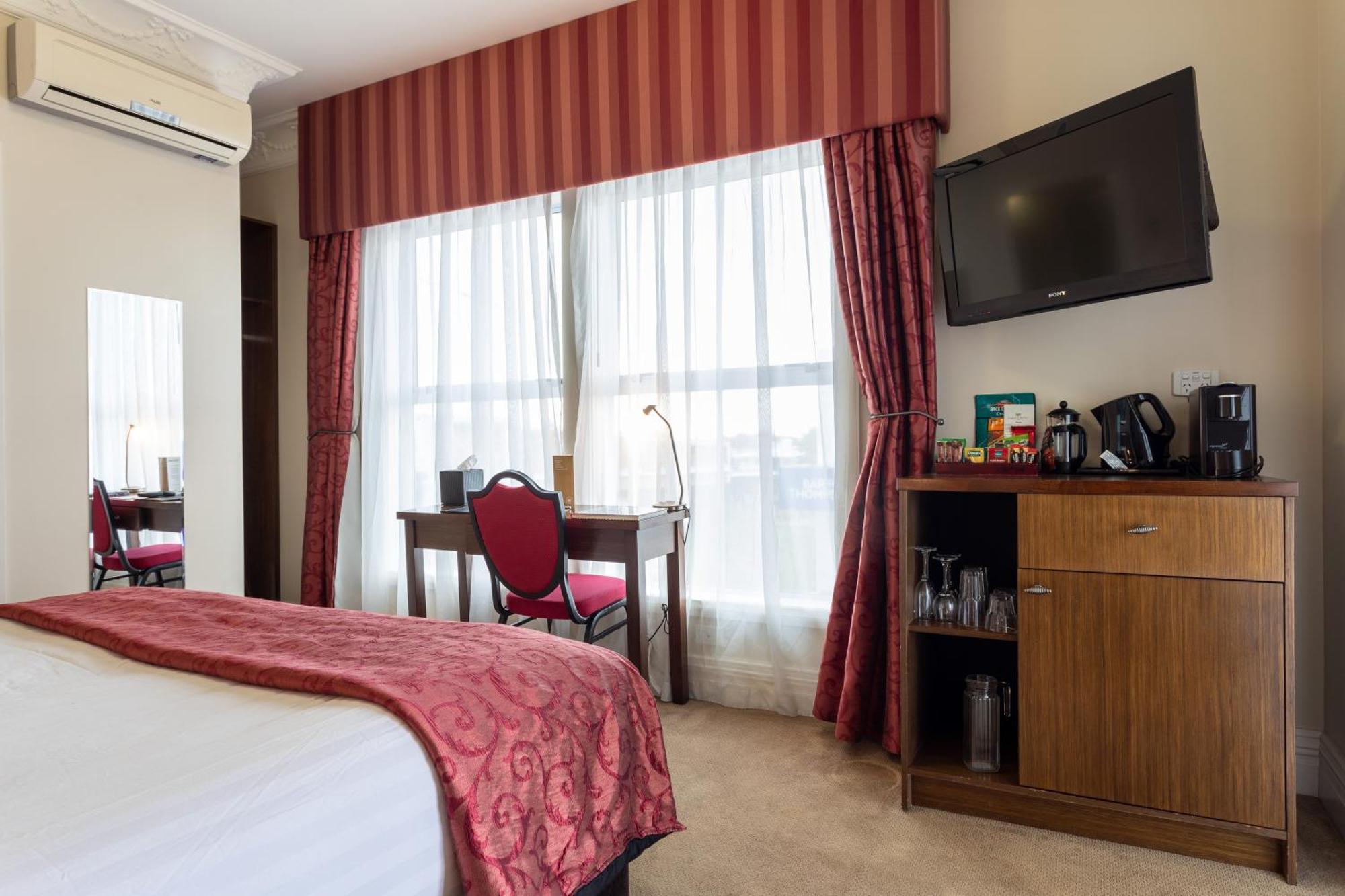 Tuakau Hotel Zewnętrze zdjęcie