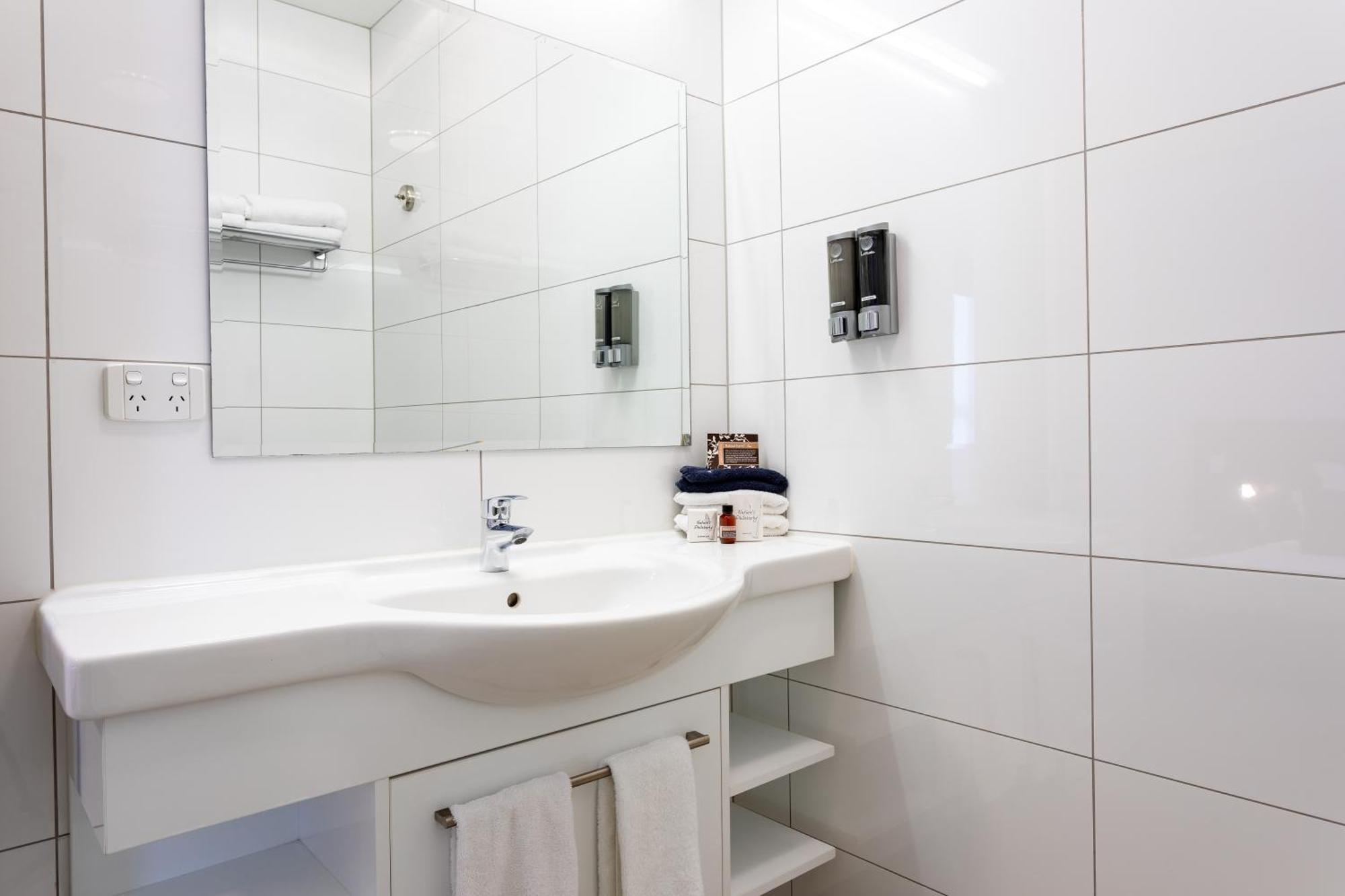 Tuakau Hotel Zewnętrze zdjęcie