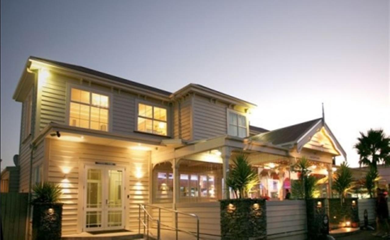 Tuakau Hotel Zewnętrze zdjęcie