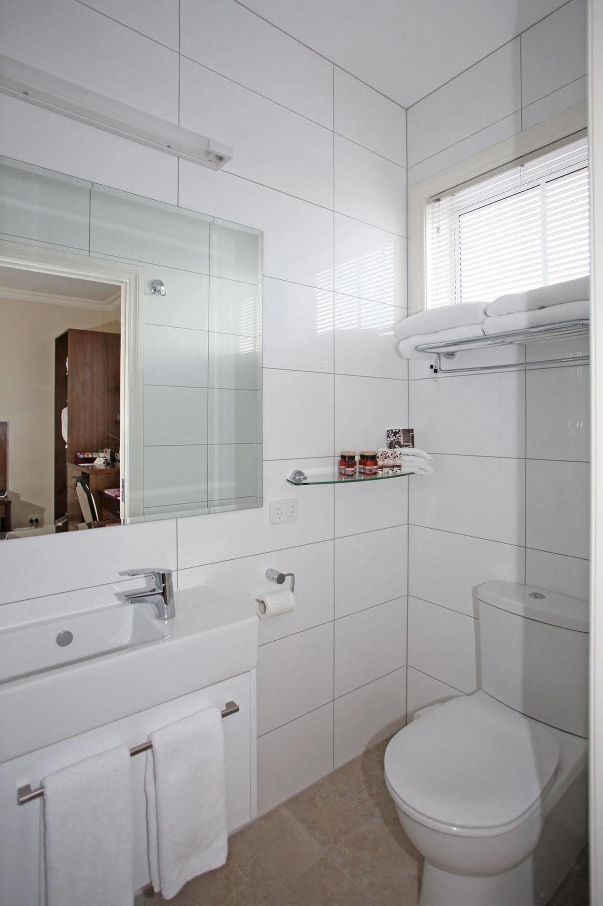 Tuakau Hotel Zewnętrze zdjęcie